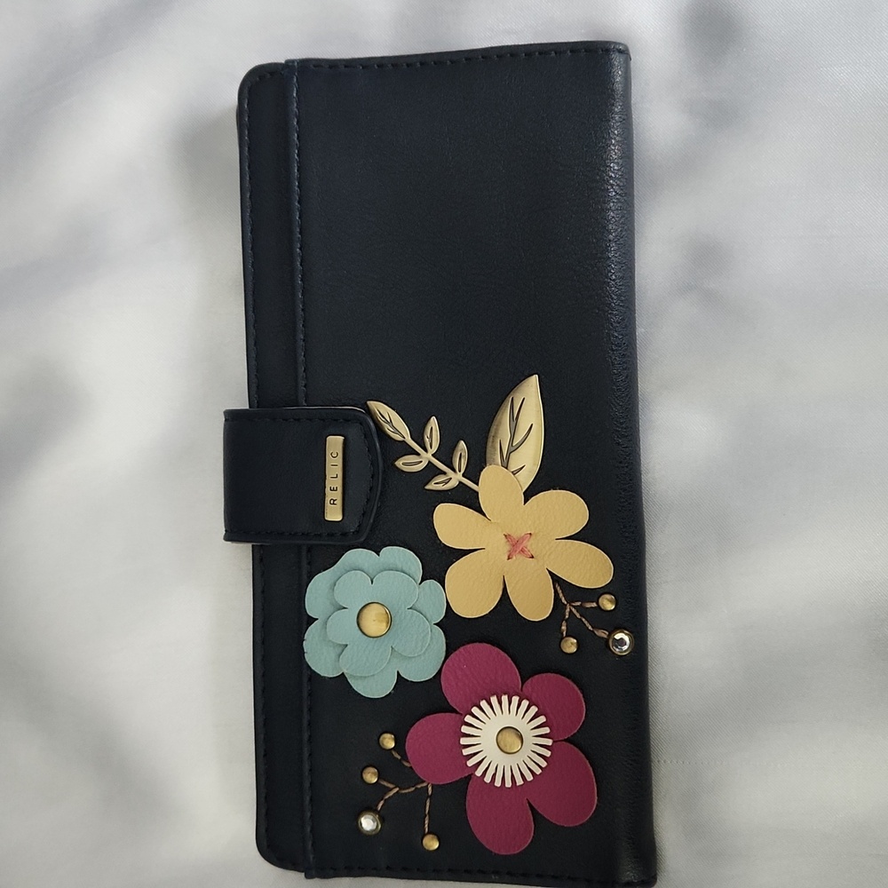 Relic Navy Blue Faux Leather Wallet With Flowers Gold Tone And Crystals.